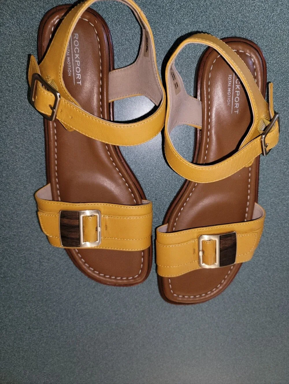 Rockport Total Motion Yellow Leather Sandals Size 8.5